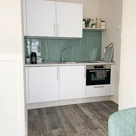 - Wildecker Ferienbutze Honebach