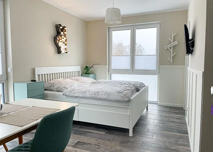 - Wildecker Ferienbutze * Honebach